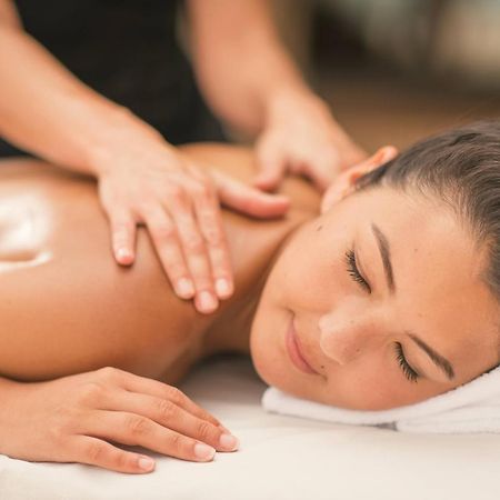 Hard Rock Hotel Goa Calangute Exterior foto Massage