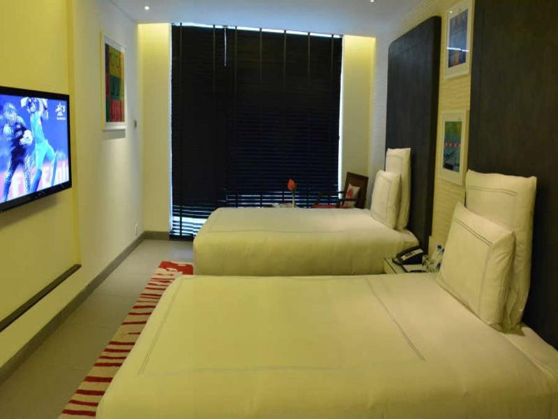 Hard Rock Hotel Goa Calangute Exterior foto A room at the hotel
