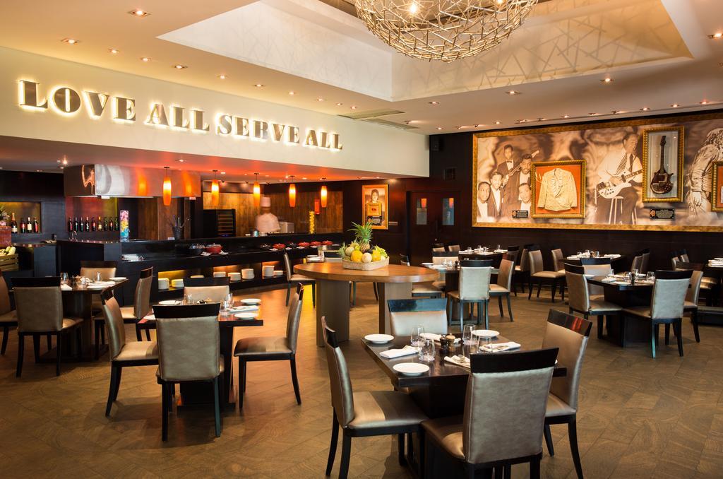 Hard Rock Hotel Goa Calangute Exterior foto Interior of the restaurant